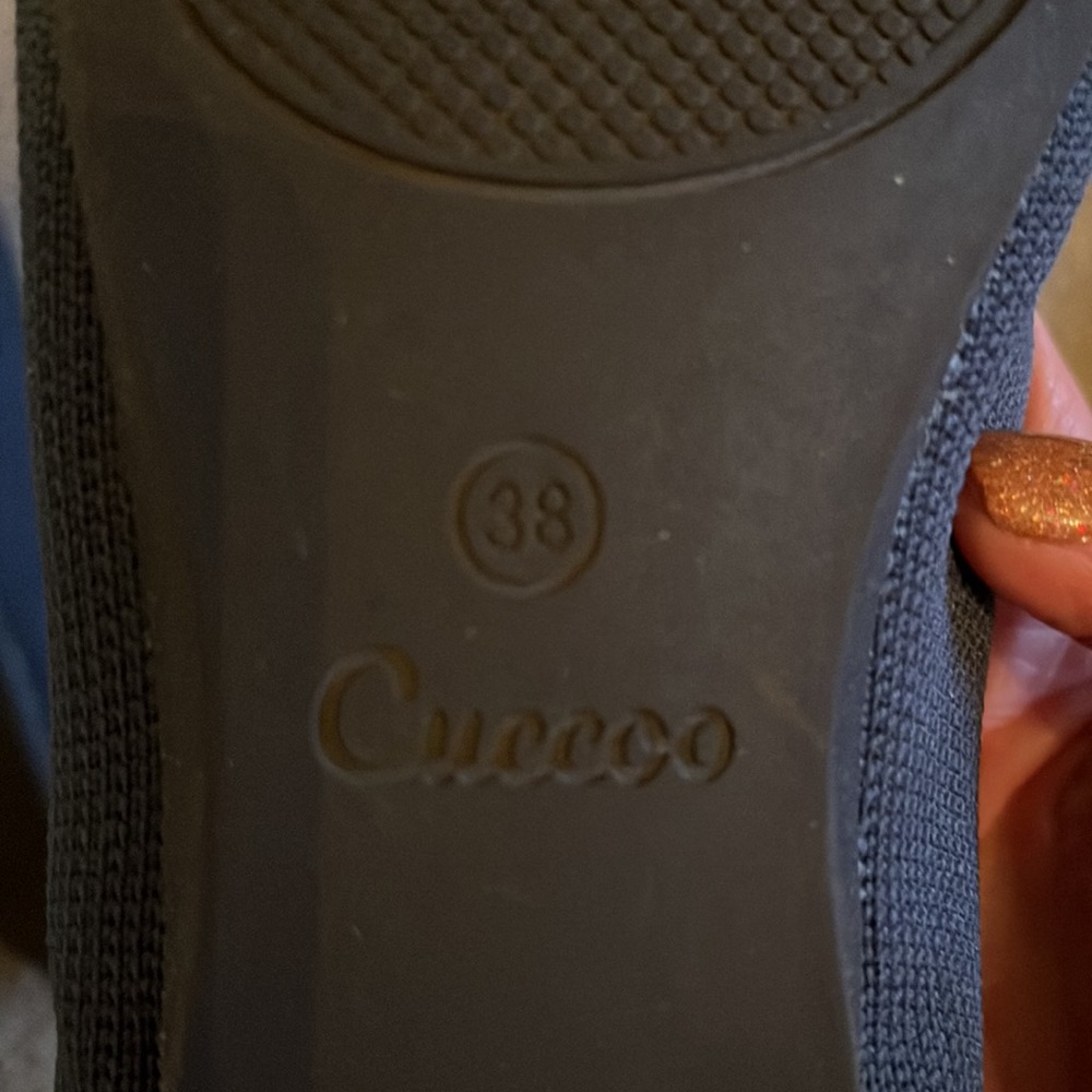Navy Shoes like Rothy’s - Picture 5 of 5